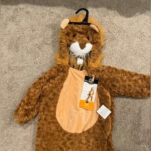 NWT Hyde & Eek Lion 2-3T